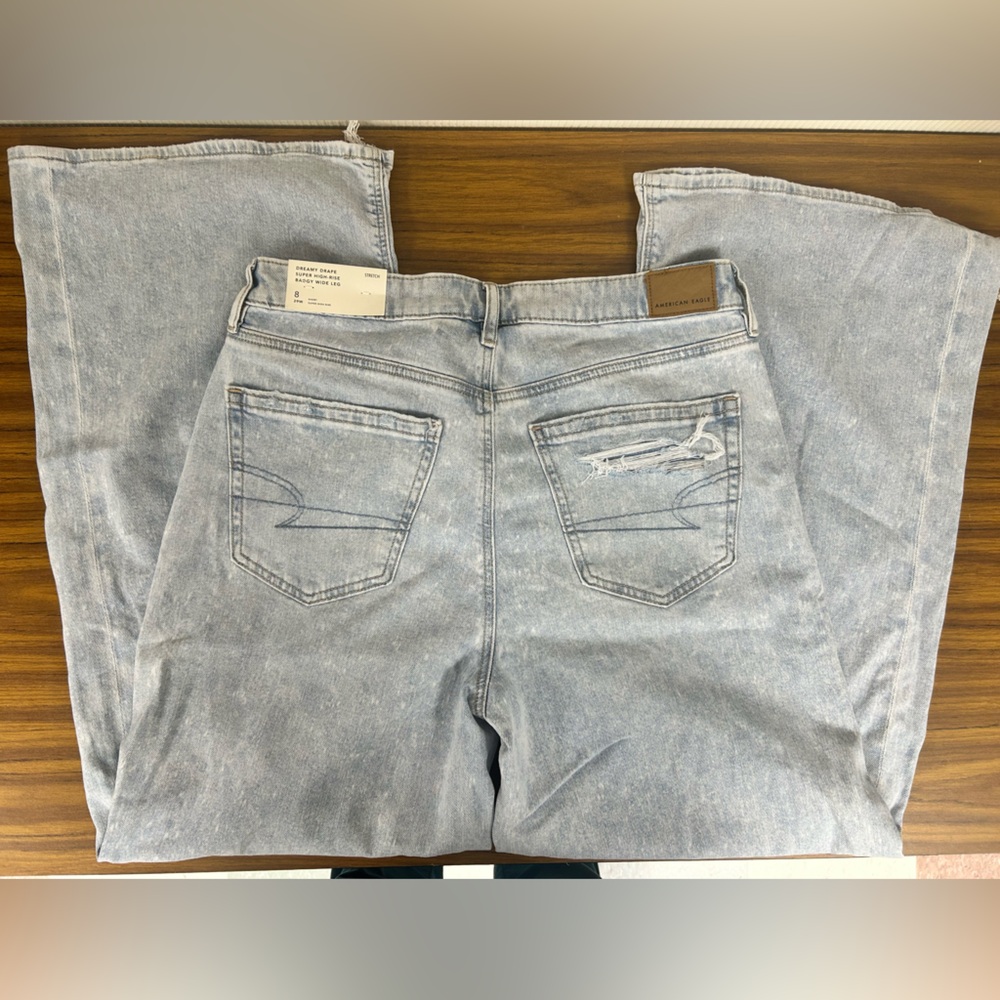 American Eagle Womens Jeans Super High Rise/Baggy Wide Leg size 8/29W NEW - Picture 1 of 7